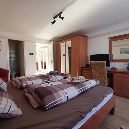 6rooms Heviz-balaton Apartment *