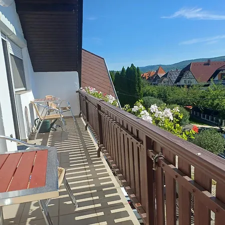 6rooms Heviz-balaton Daire *