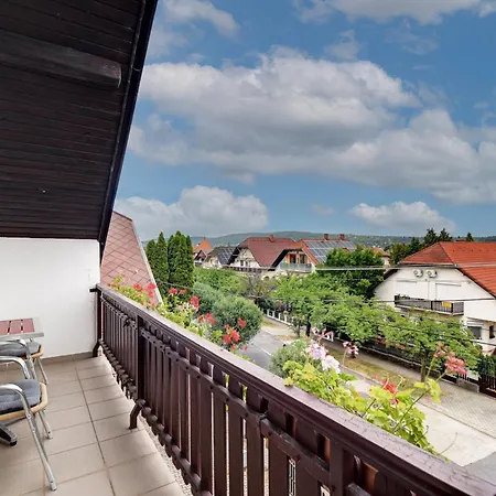 6rooms Heviz-balaton Апартаменты