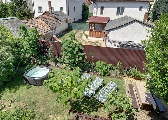 6rooms Heviz-balaton Apartment *