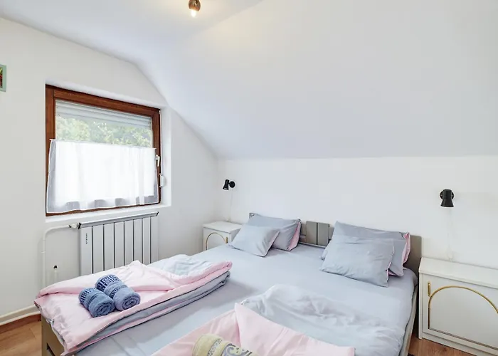 6rooms Heviz-balaton شقة *